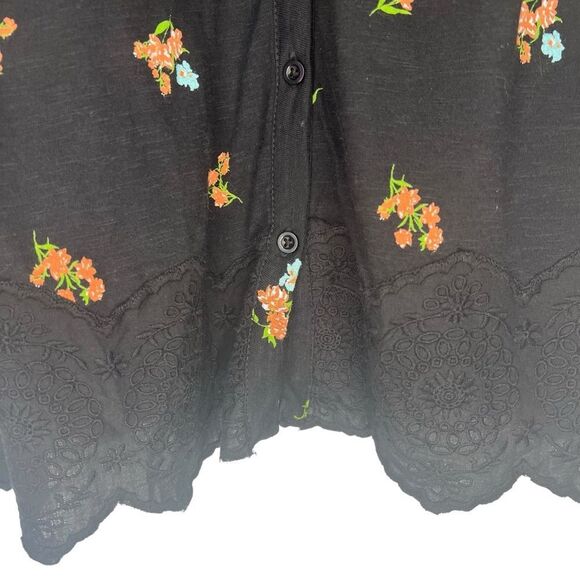 Lucky Brand Floral Peasant Top Womens Medium Embroidered V-Neck Button Front - Picture 4 of 8
